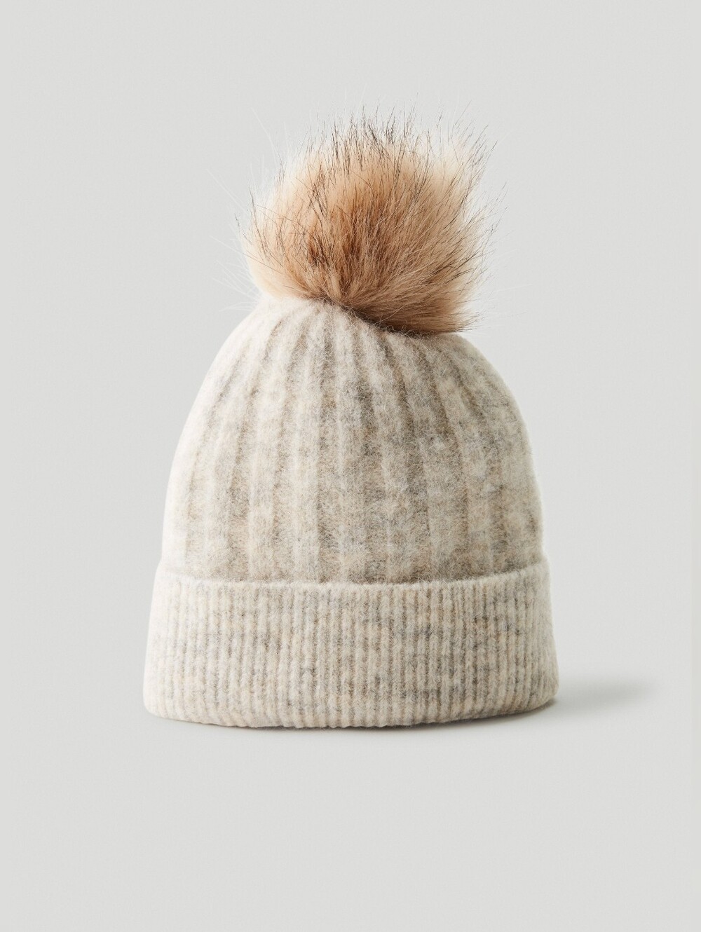 aritzia Auxiliary pom cuff beanie